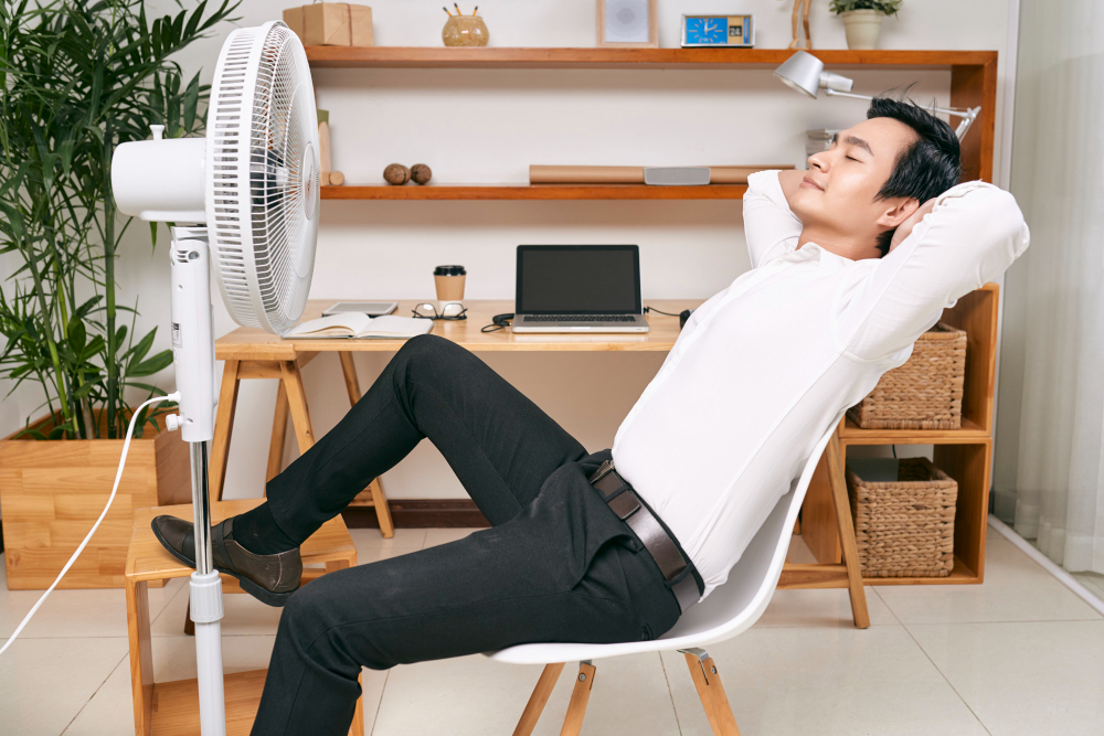 Ways to Keep an Apartment Cool Without AC