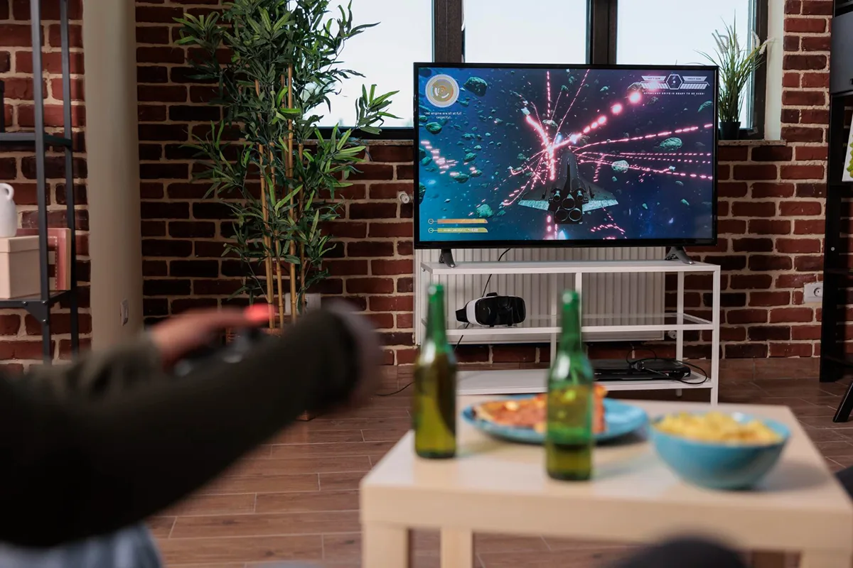 How to Build a Home Theater in Your Apartment